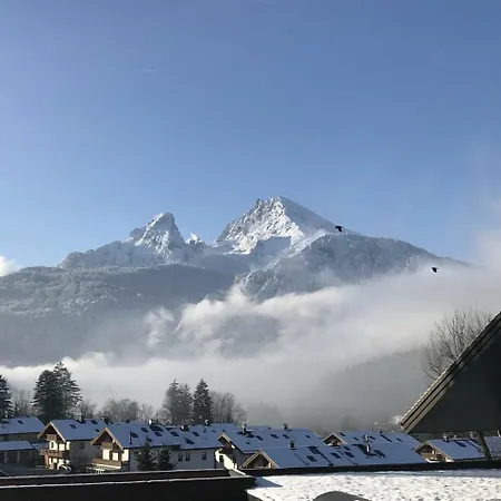 Watzmannblick & Hallenbad Apartment